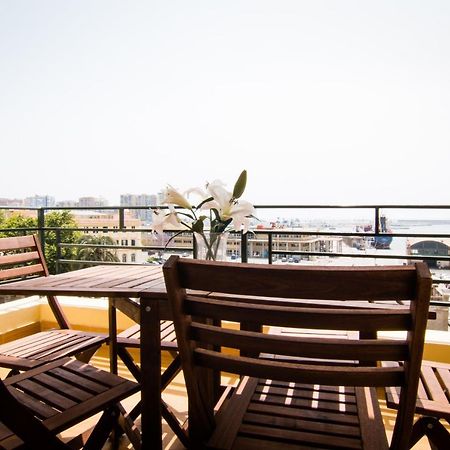 Holidays2Malaga Terraza & Junto Puerto Deportivo Exteriör bild